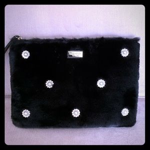 NWT! Kate Spade Gia Black Faux Fur Black Clutch